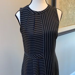WILLOW & THREAD Very Cute LBD in EUC